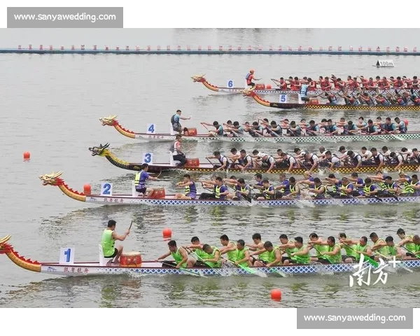 沪上白领龙舟竞渡:桨声激荡青春,共绘协作新篇 沪上白领龙舟竞渡:桨声激荡青春,共绘协作新篇